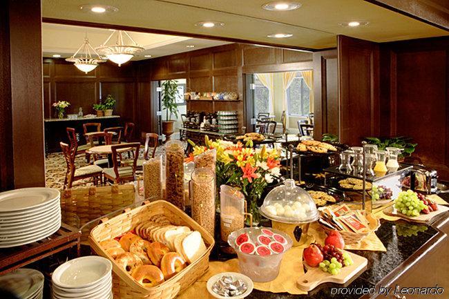 Plaza Inn & Suites At Ashland Creek Restaurante foto